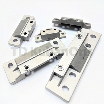 Лапы электродвигателя Y2-90L (верхнее крепление) 67/125