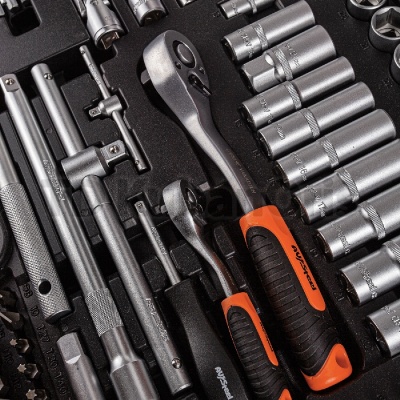 Набор инструментов AV Steel 147 предметов, 1/4", 1/2", профессиональный AV-011147