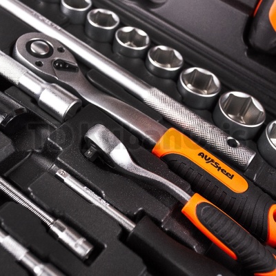 Набор инструментов AV Steel 118 предметов, 1/4", 1/2", профессиональный AV-011118